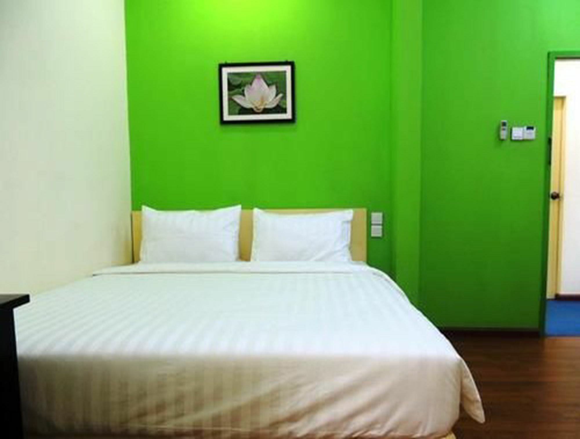 โลตัว เบด แอนด์ เบรคฟาสต์ Bed & Breakfast ย่างกุ้ง ภายนอก รูปภาพ